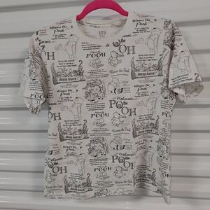 UNIQLO x Disney Winnie The Pooh All Over Print Crewneck Short-Sleeve T-Shirt M